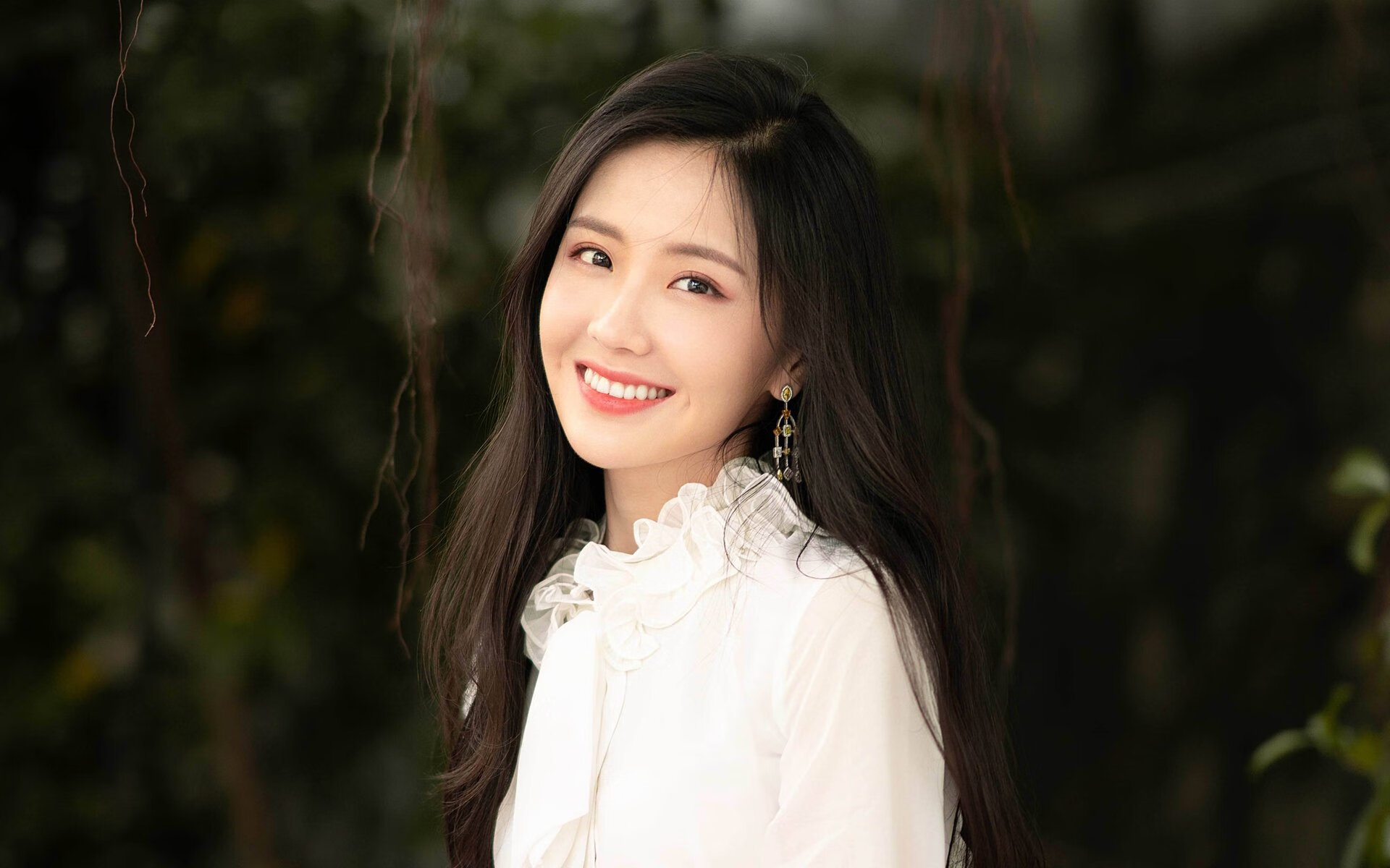 熊猫体育app-人队内部冲突升级，队员关系紧张，人队内部冲突升级,队员关系紧张吗