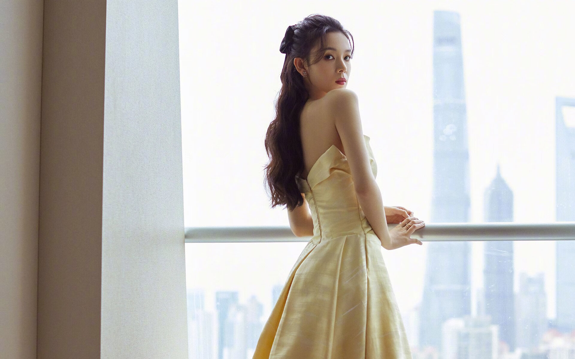 熊猫体育app下载-曼西尼力挺库特罗内，AC米兰教练信心十足，米兰 库特罗内